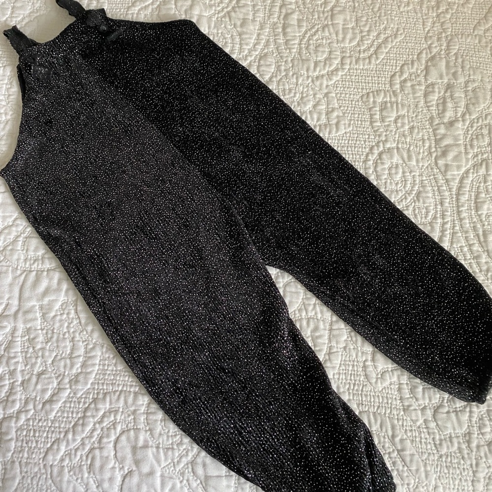 ZARA - BLACK OVERALLS W/ BLACK SWEATER